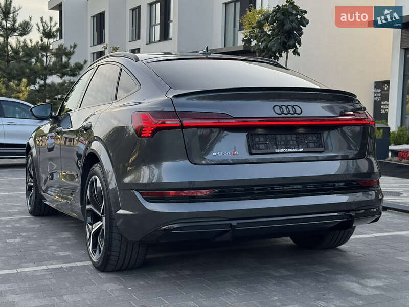 Позашляховик / Кросовер Audi e-tron S Sportback 2021 в Ужгороді