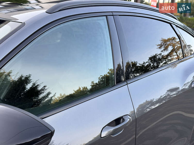 Позашляховик / Кросовер Audi e-tron S Sportback 2021 в Ужгороді