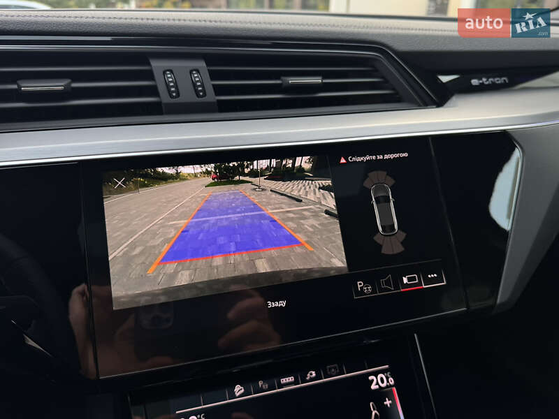 Позашляховик / Кросовер Audi e-tron S Sportback 2021 в Ужгороді