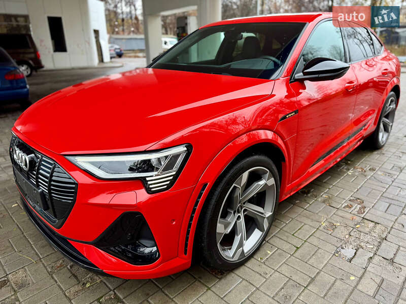 Внедорожник / Кроссовер Audi e-tron S Sportback 2022 в Днепре