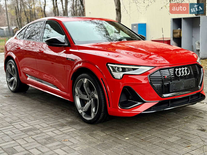 Внедорожник / Кроссовер Audi e-tron S Sportback 2022 в Днепре