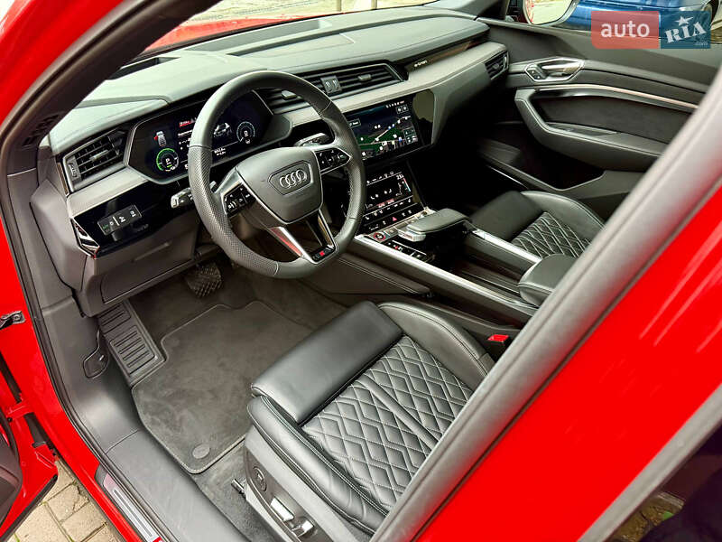Внедорожник / Кроссовер Audi e-tron S Sportback 2022 в Днепре