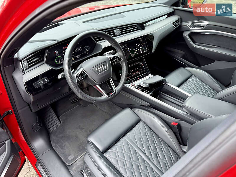 Внедорожник / Кроссовер Audi e-tron S Sportback 2022 в Днепре