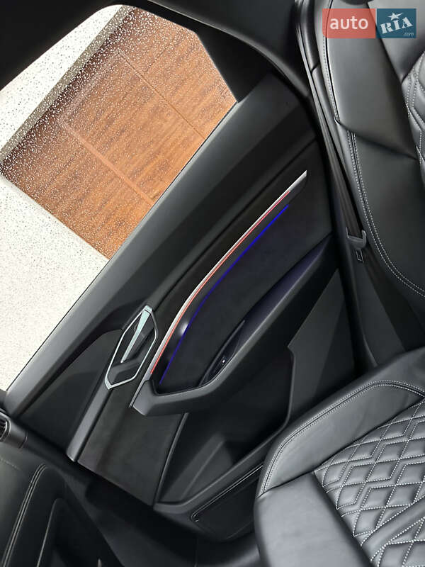 Позашляховик / Кросовер Audi e-tron S Sportback 2021 в Ужгороді фото 57 Позашляховик / Кросовер Audi e-tron S Sportback 2021 в Ужгороді