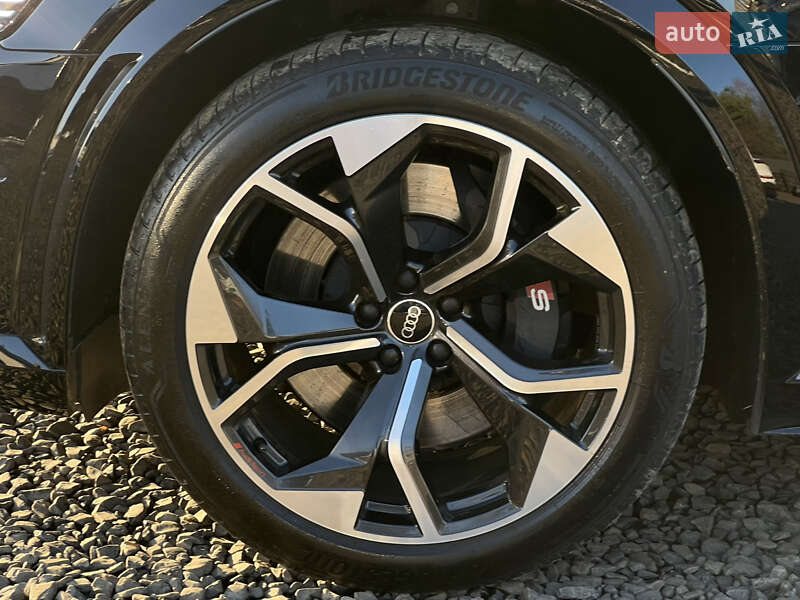 Позашляховик / Кросовер Audi e-tron S Sportback 2022 в Луцьку