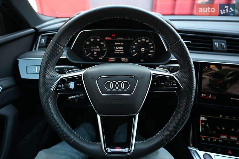 Позашляховик / Кросовер Audi e-tron S Sportback 2022 в Львові фото 19 Позашляховик / Кросовер Audi e-tron S Sportback 2022 в Львові