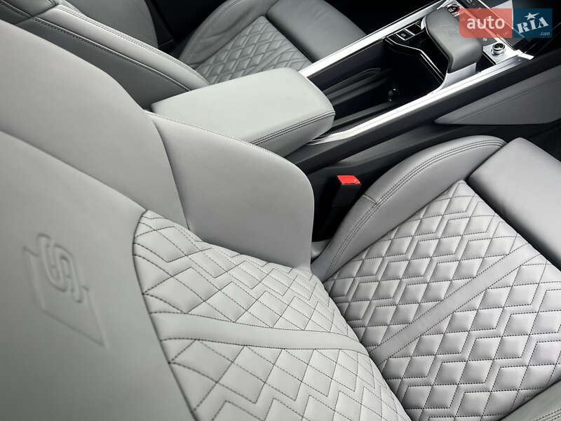 Позашляховик / Кросовер Audi e-tron S Sportback 2023 в Луцьку