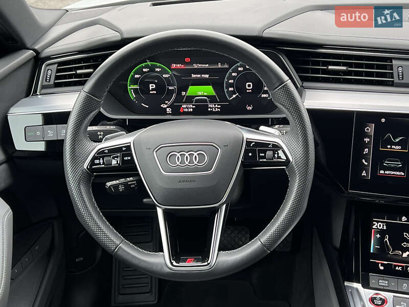 Позашляховик / Кросовер Audi e-tron S Sportback 2023 в Луцьку