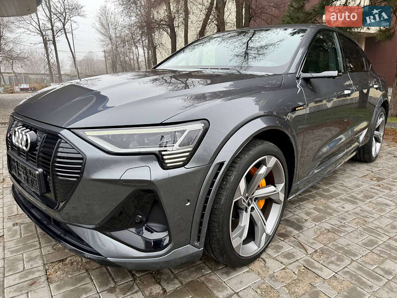 Внедорожник / Кроссовер Audi e-tron S Sportback 2022 в Днепре