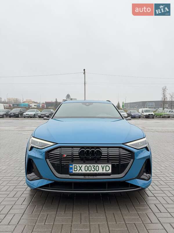 Позашляховик / Кросовер Audi e-tron S Sportback 2020 в Кам'янець-Подільському