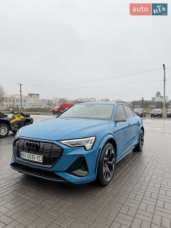 Позашляховик / Кросовер Audi e-tron S Sportback 2020 в Кам'янець-Подільському