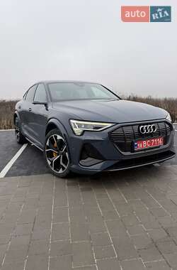 Позашляховик / Кросовер Audi e-tron S Sportback 2022 в Рівному