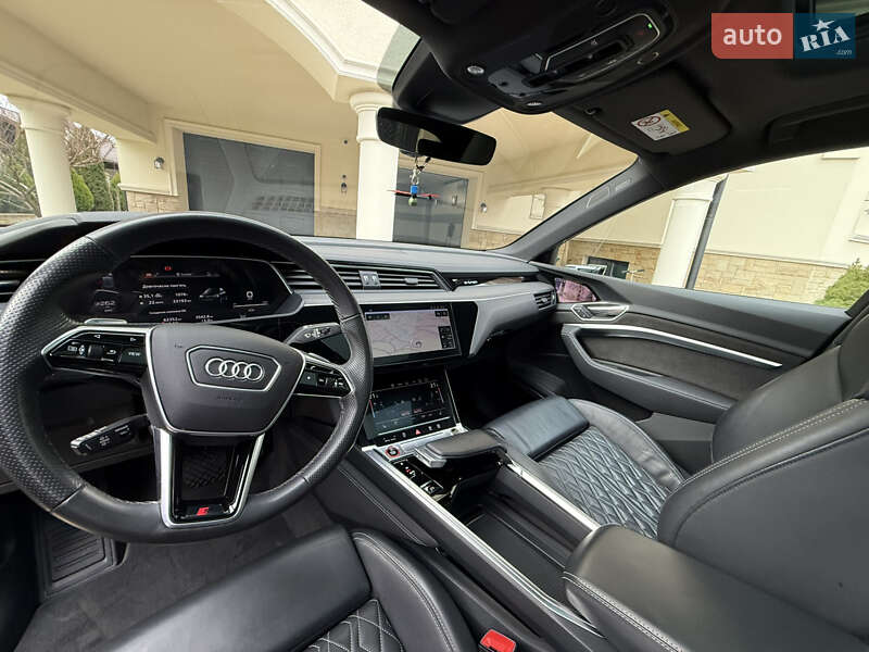 Позашляховик / Кросовер Audi e-tron S Sportback 2021 в Івано-Франківську