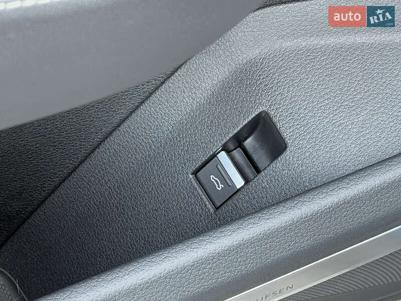 Внедорожник / Кроссовер Audi e-tron S Sportback 2022 в Ковеле фото 72 Внедорожник / Кроссовер Audi e-tron S Sportback 2022 в Ковеле