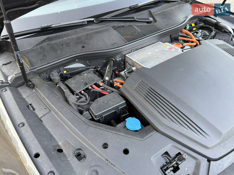 Внедорожник / Кроссовер Audi e-tron S Sportback 2022 в Ковеле фото 161 Внедорожник / Кроссовер Audi e-tron S Sportback 2022 в Ковеле