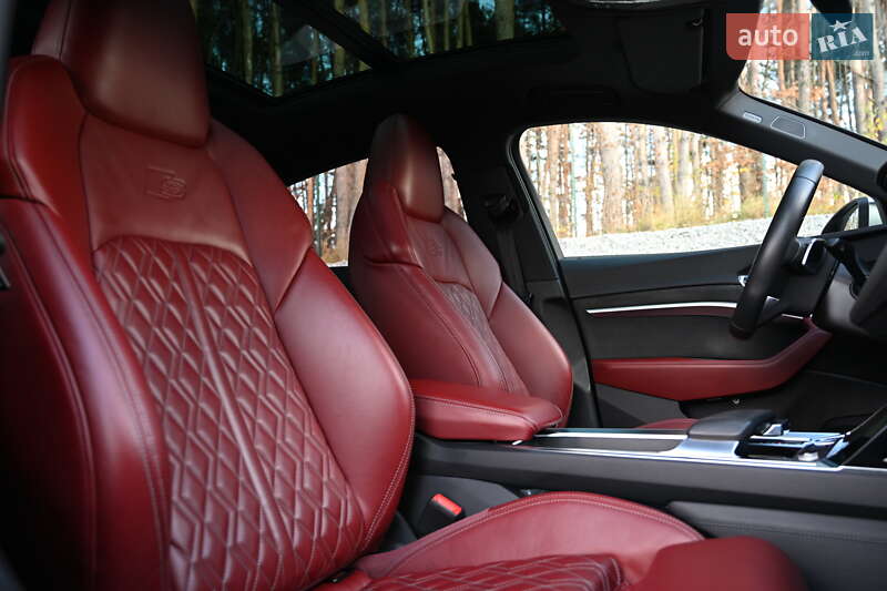 Audi e-tron S Sportback 2022