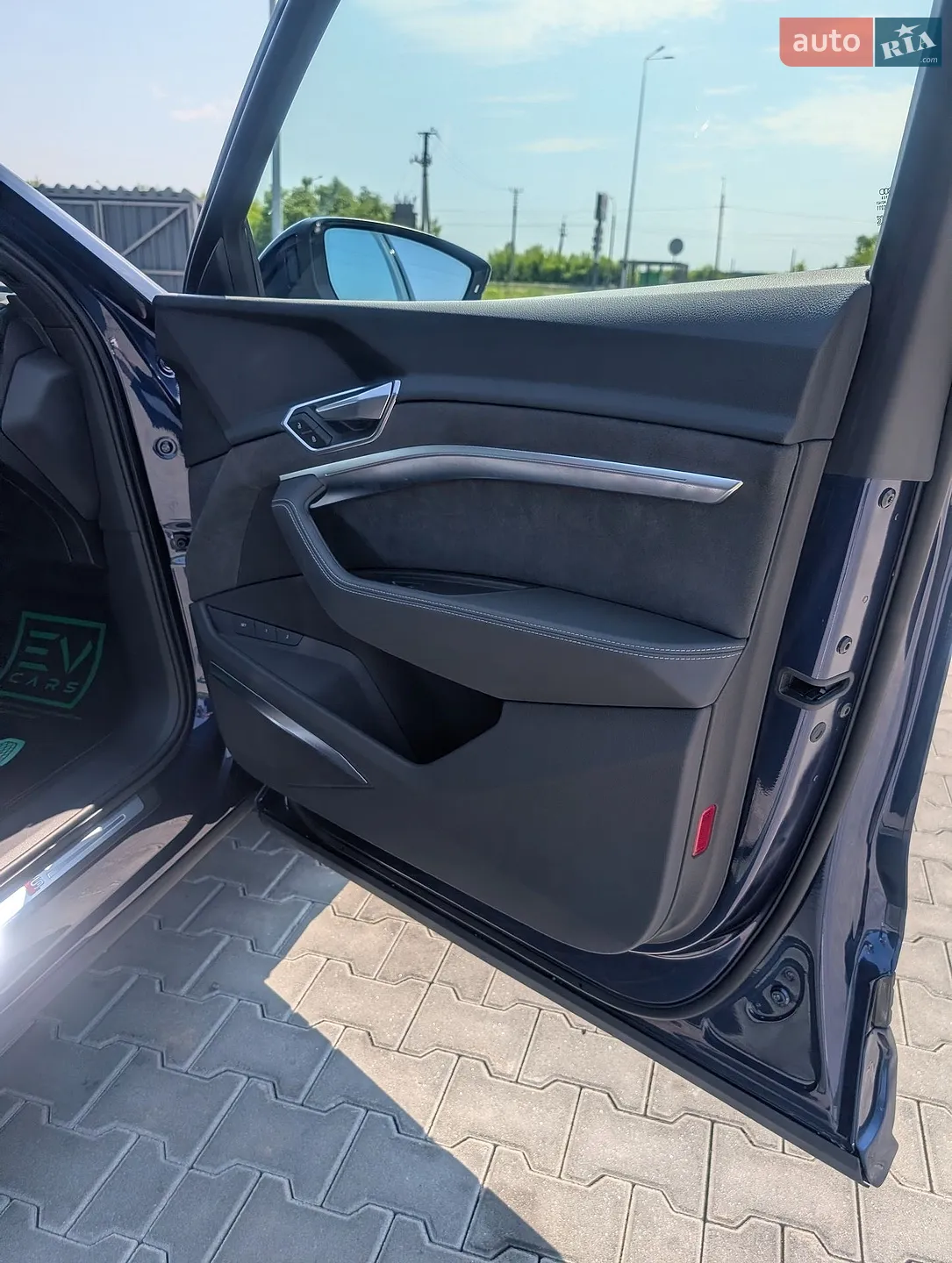 2021 Audi e-tron S Sportback - мініатюра 10