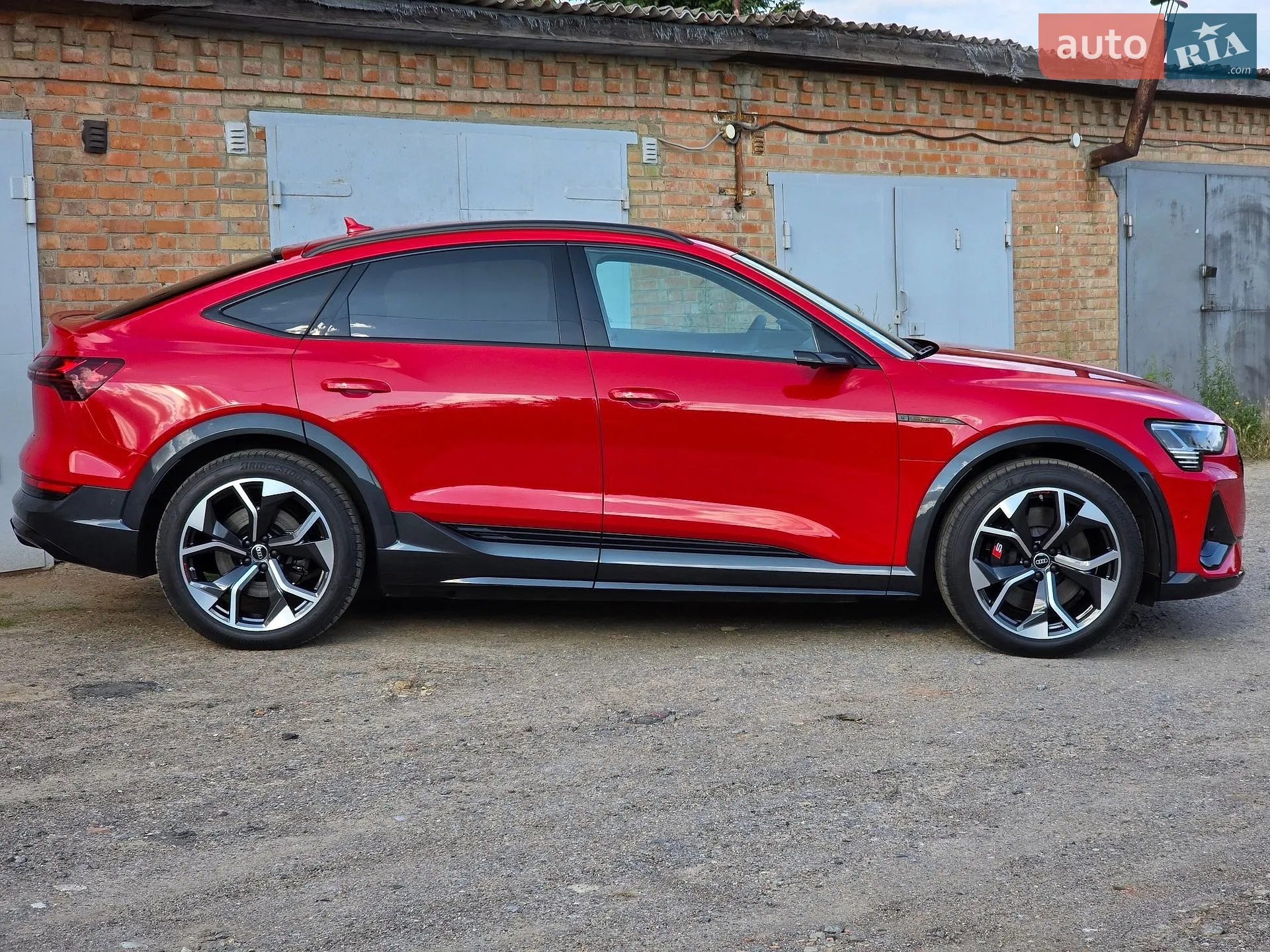 2022 Audi e-tron S Sportback - мініатюра 118