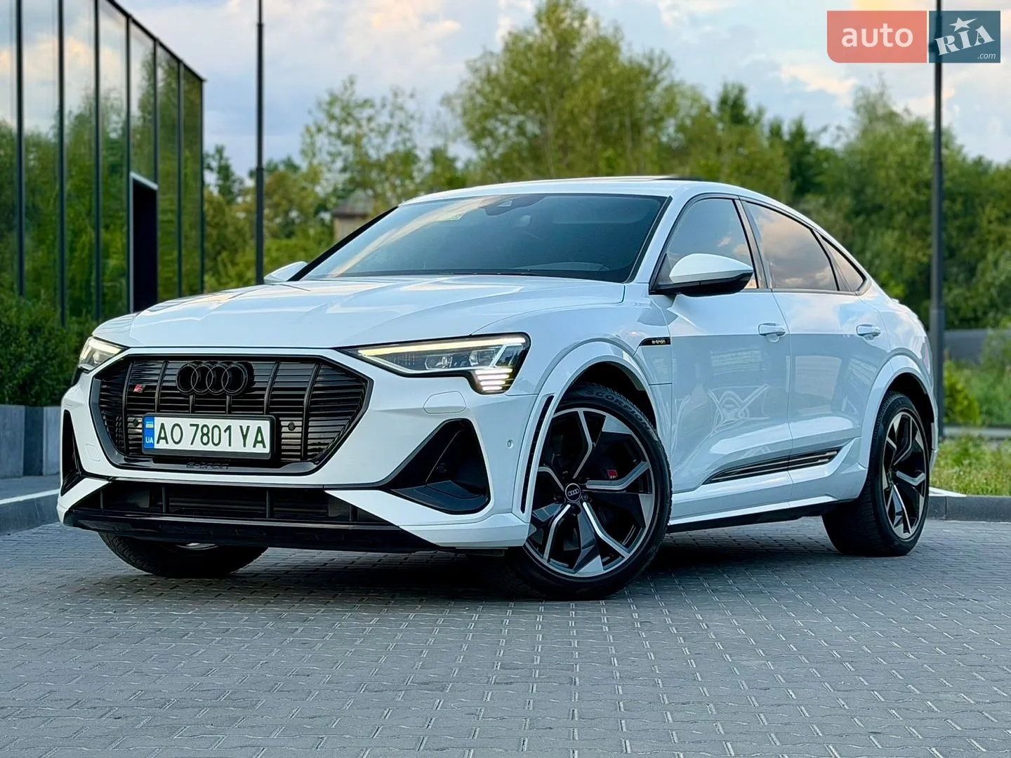 2021 Audi e-tron S Sportback - мініатюра 5
