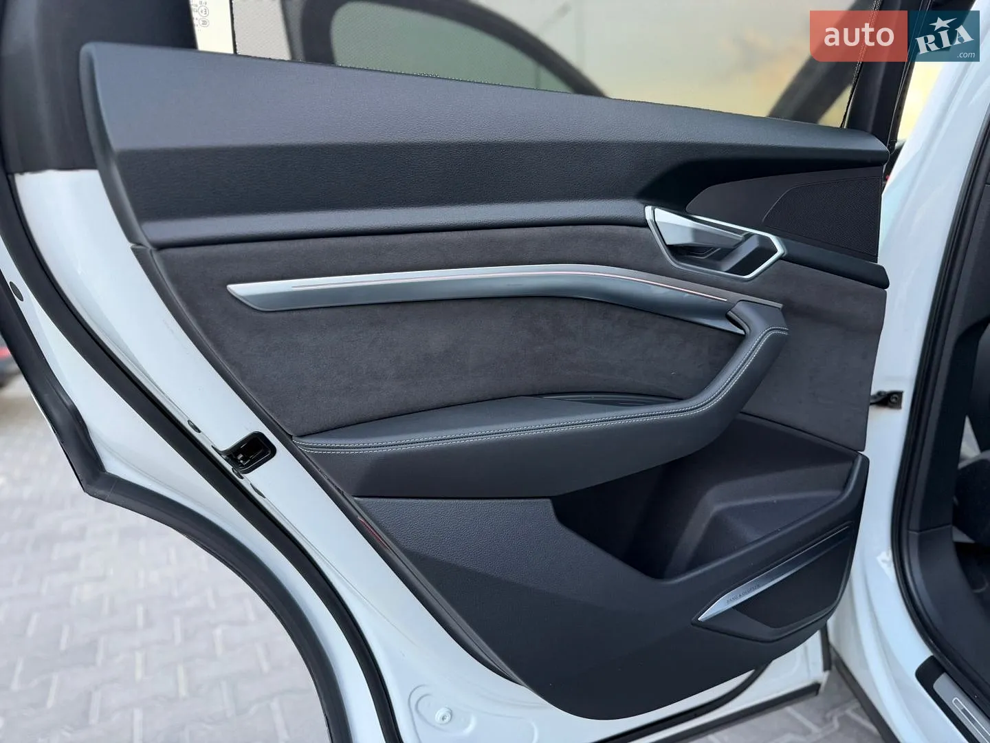 2021 Audi e-tron S Sportback - мініатюра 72