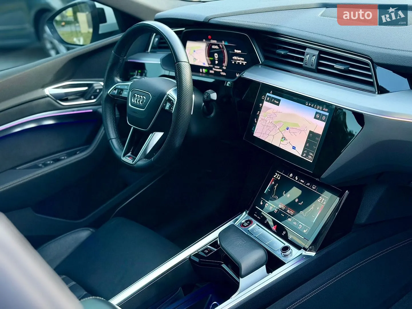 2021 Audi e-tron S Sportback - мініатюра 92