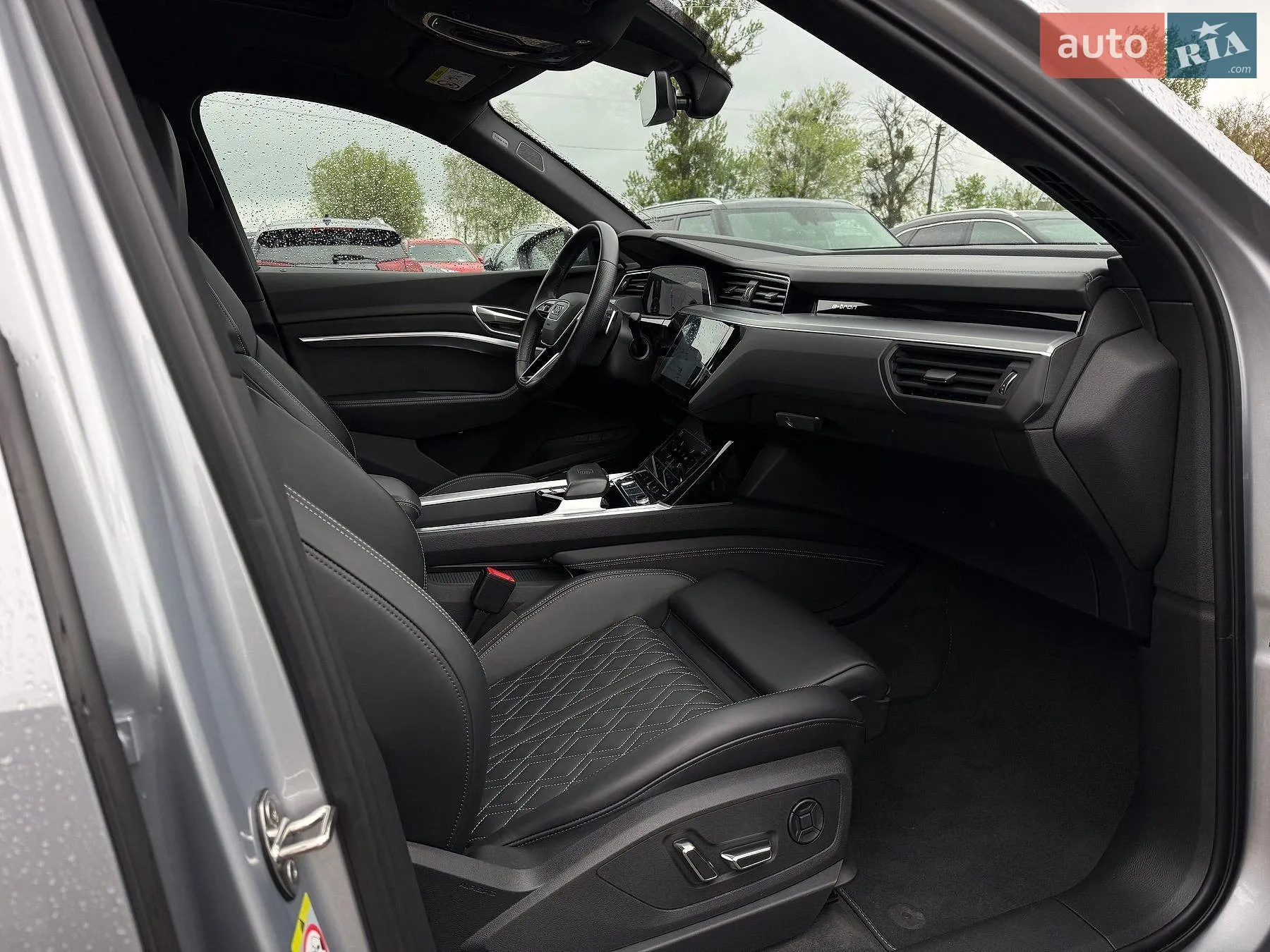 2022 Audi e-tron S Sportback - мініатюра 139