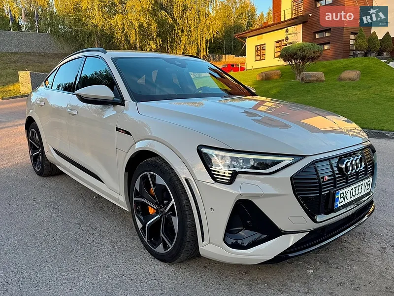 Audi e-tron S Sportback 2020