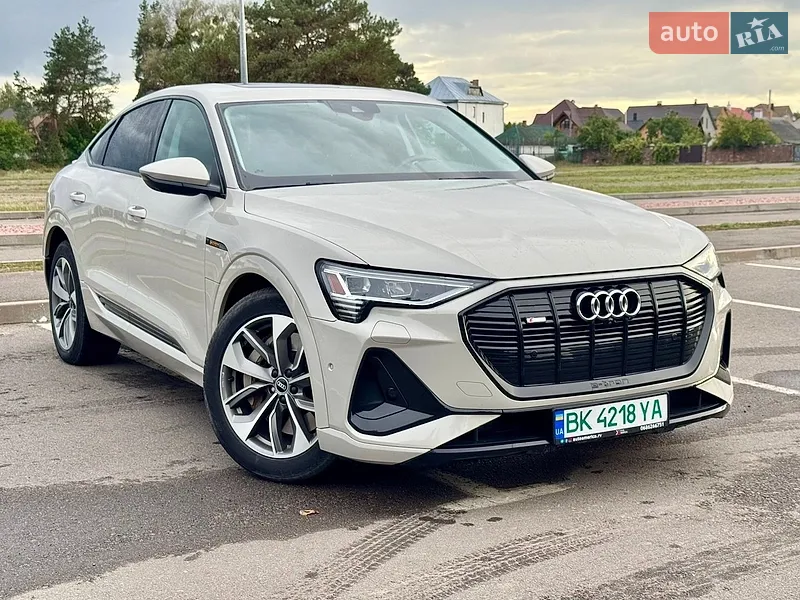 Audi e-tron S Sportback 2020