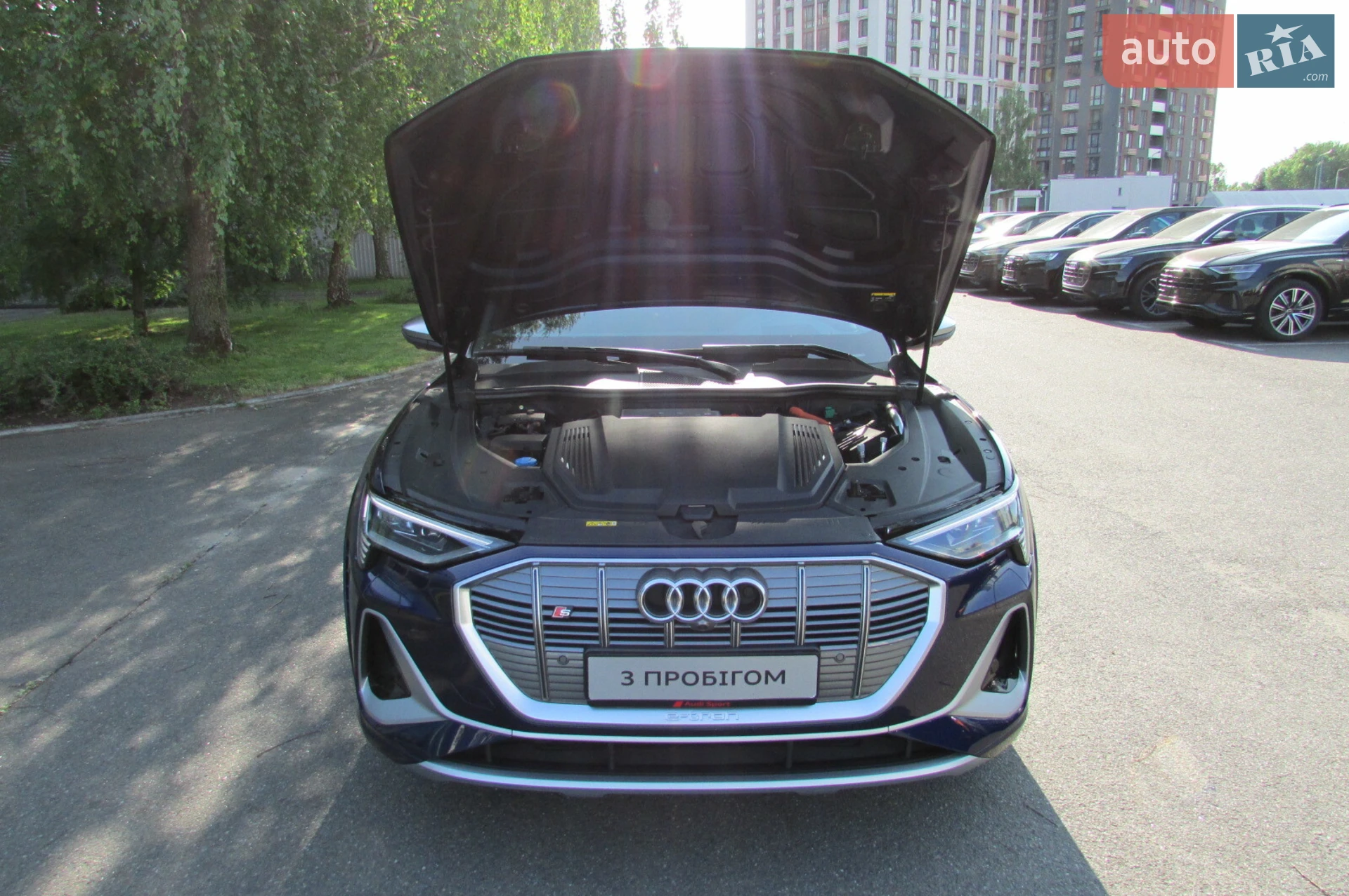 2021 Audi e-tron S - мініатюра 7