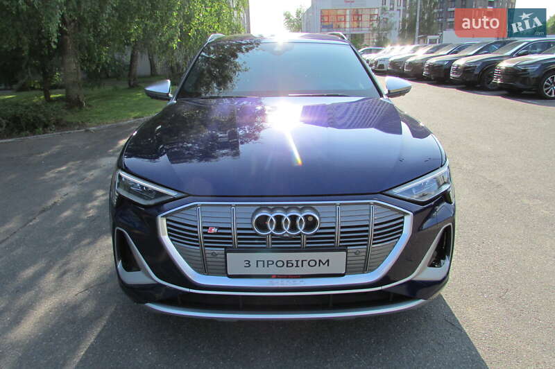 Внедорожник / Кроссовер Audi e-tron S 2021 в Киеве