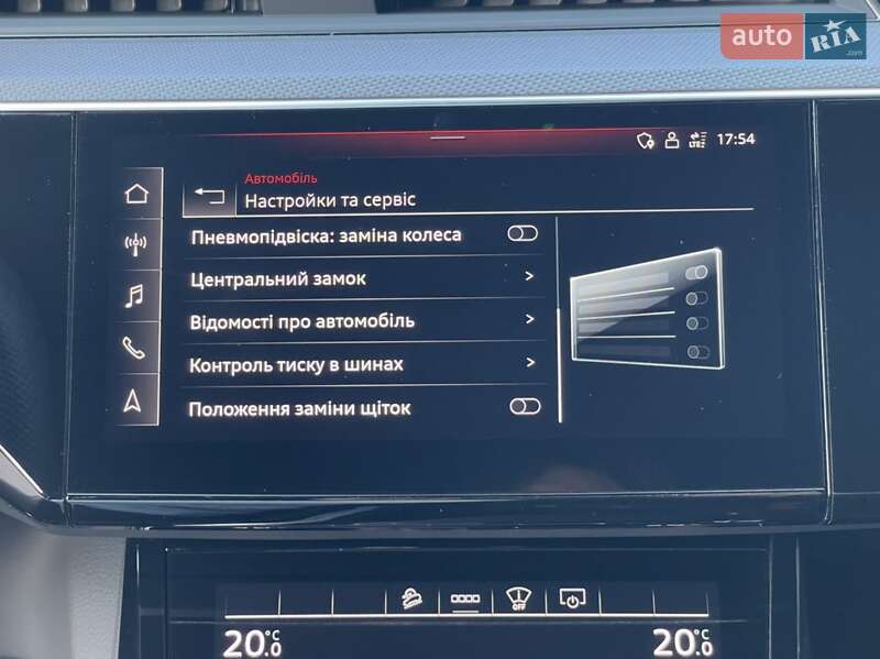 Внедорожник / Кроссовер Audi e-tron S 2021 в Киеве
