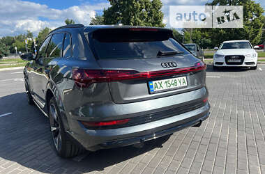 Позашляховик / Кросовер Audi e-tron S 2023 в Києві