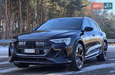 Позашляховик / Кросовер Audi e-tron S 2021 в Ковелі