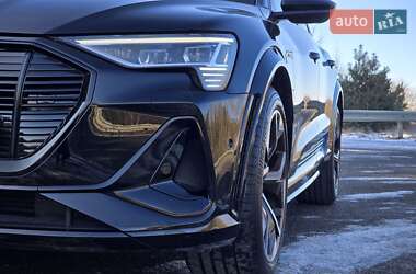 Позашляховик / Кросовер Audi e-tron S 2021 в Ковелі