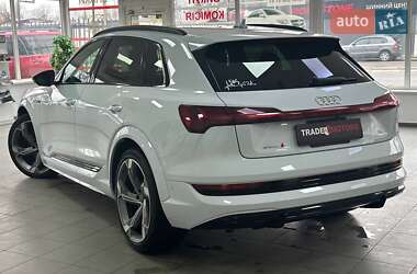Позашляховик / Кросовер Audi e-tron S 2022 в Києві