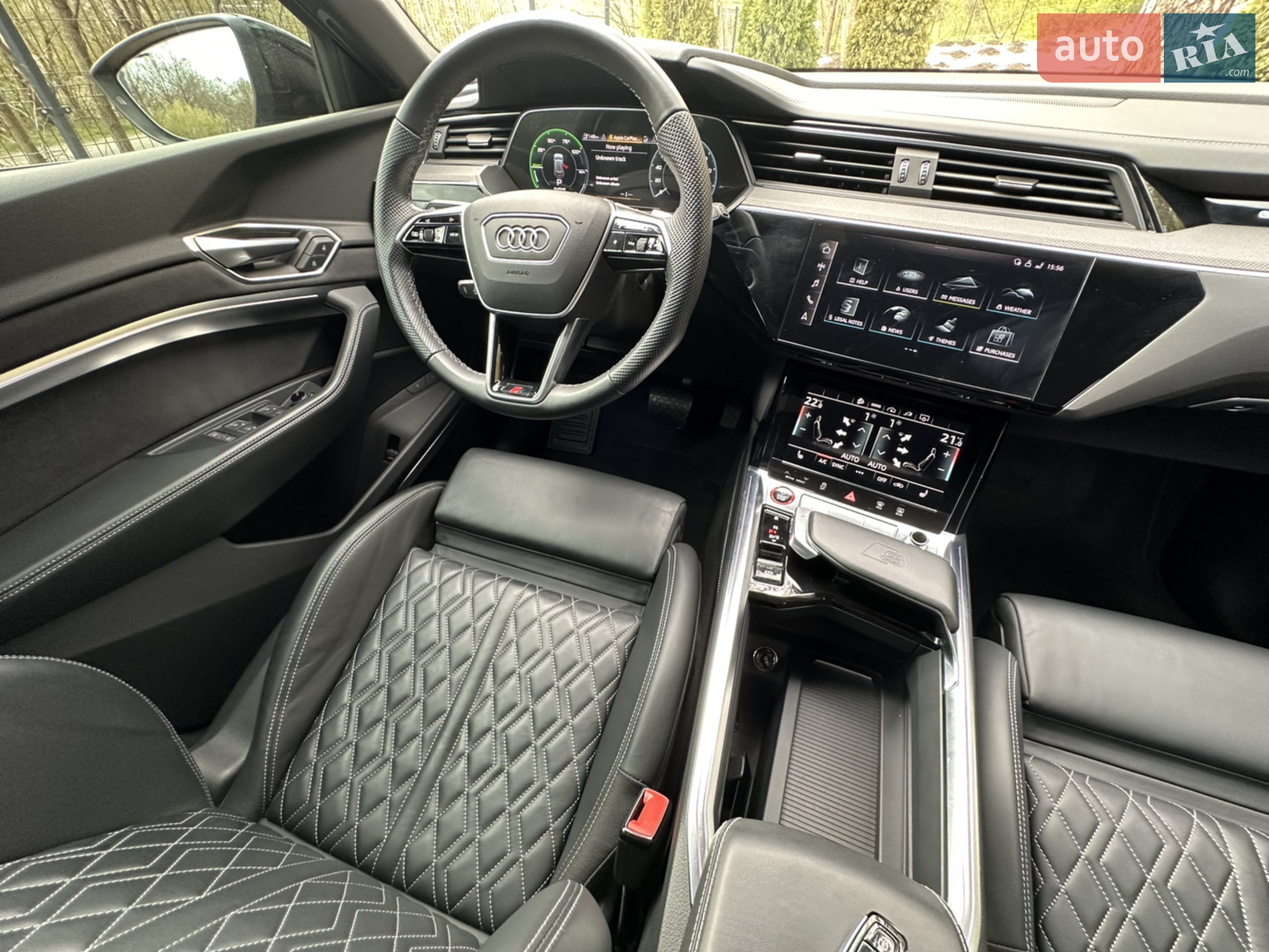 2022 Audi e-tron S - мініатюра 31