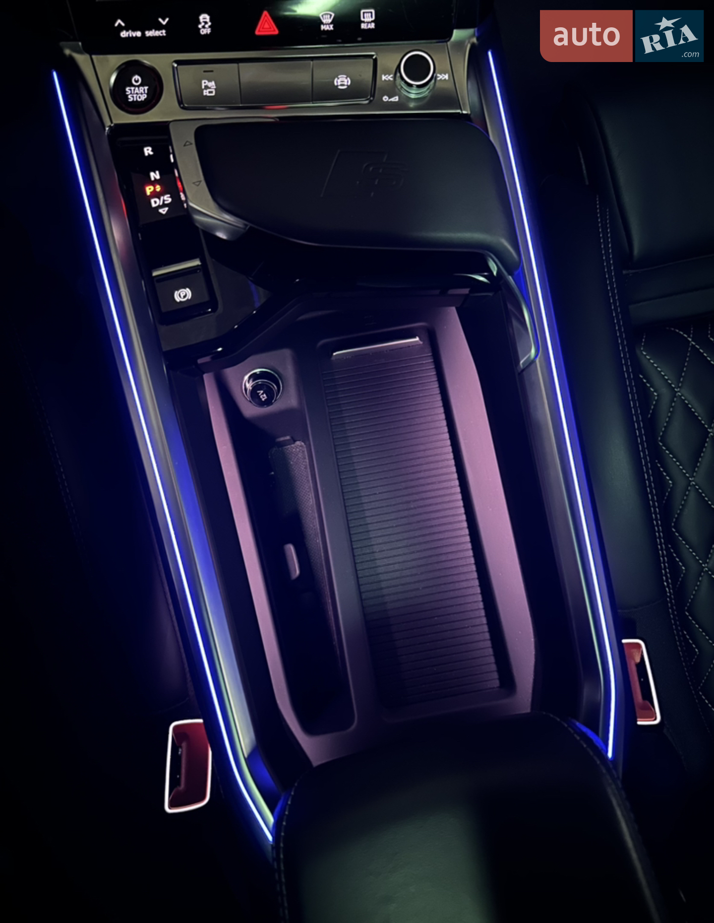 2022 Audi e-tron S - мініатюра 42