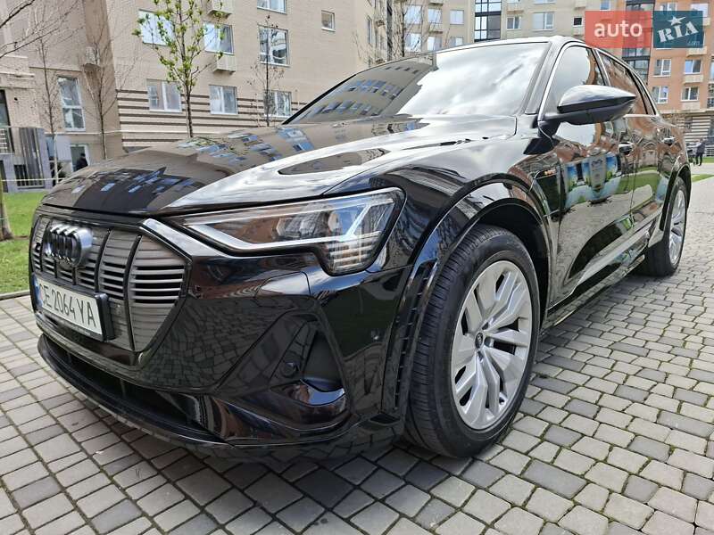 Внедорожник / Кроссовер Audi e-tron S 2021 в Черновцах