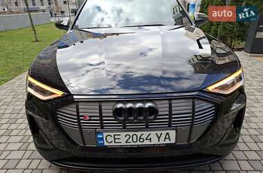 Внедорожник / Кроссовер Audi e-tron S 2021 в 