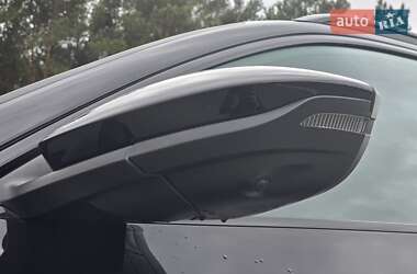 Внедорожник / Кроссовер Audi e-tron S 2021 в 