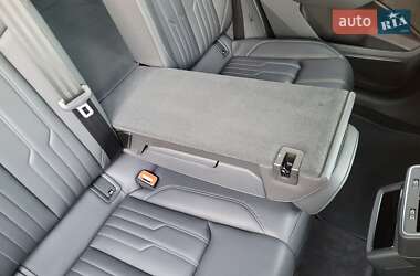 Внедорожник / Кроссовер Audi e-tron S 2022 в 