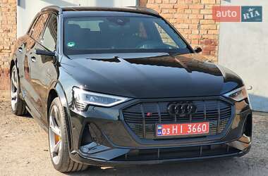 Внедорожник / Кроссовер Audi e-tron S 2022 в 
