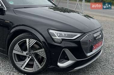 Внедорожник / Кроссовер Audi e-tron S 2022 в 