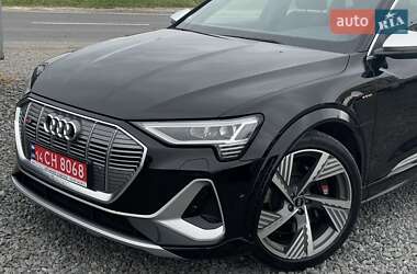 Внедорожник / Кроссовер Audi e-tron S 2022 в 