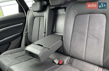 Внедорожник / Кроссовер Audi e-tron S 2022 в 