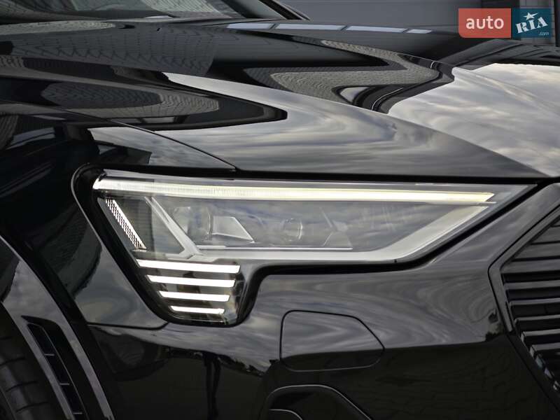 Внедорожник / Кроссовер Audi e-tron S 2022 в Луцке