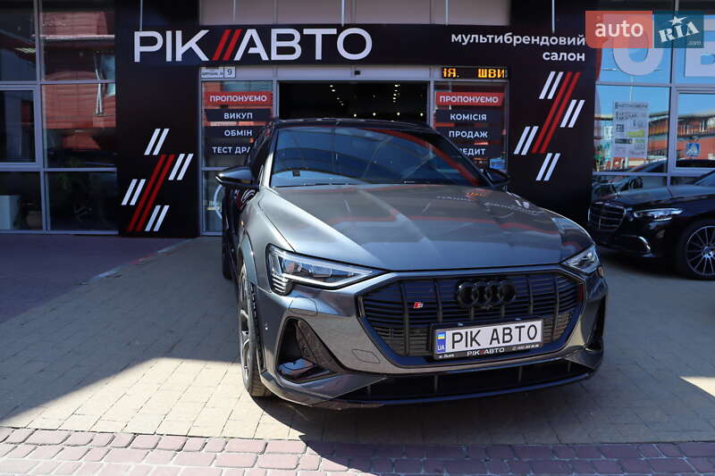 Audi e-tron S 2022