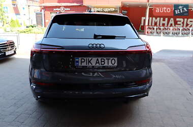 Позашляховик / Кросовер Audi e-tron S 2022 в Львові