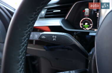 Внедорожник / Кроссовер Audi e-tron S 2022 в 
