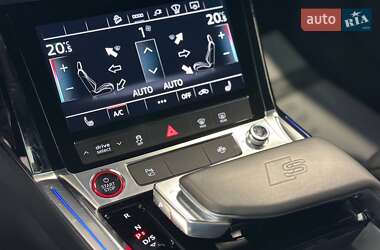 Внедорожник / Кроссовер Audi e-tron S 2021 в 